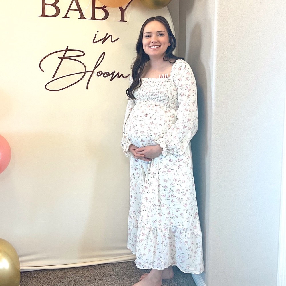 Maternity dress/baby shower dress